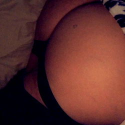 Sarah's Exclusive Model Photo