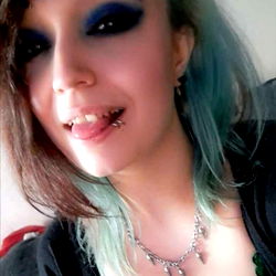 Lauren Blitz: A Model From England