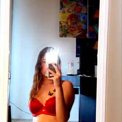 Sky, the OnlyFans Model