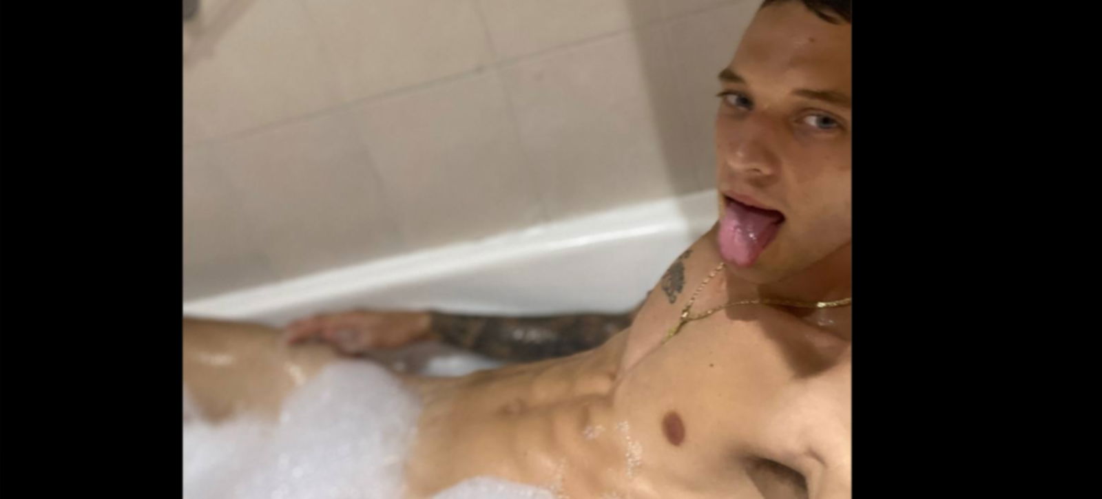 𝕓𝕝𝕠𝕟𝕕𝔾𝕪𝕘𝕝𝕚 photo