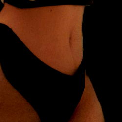 Alexa Ramírez photo