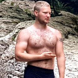 Fitness Photoshoot in Nature