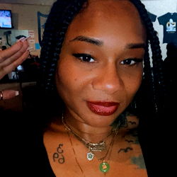 Ashley Symoné, Onlyfans Model