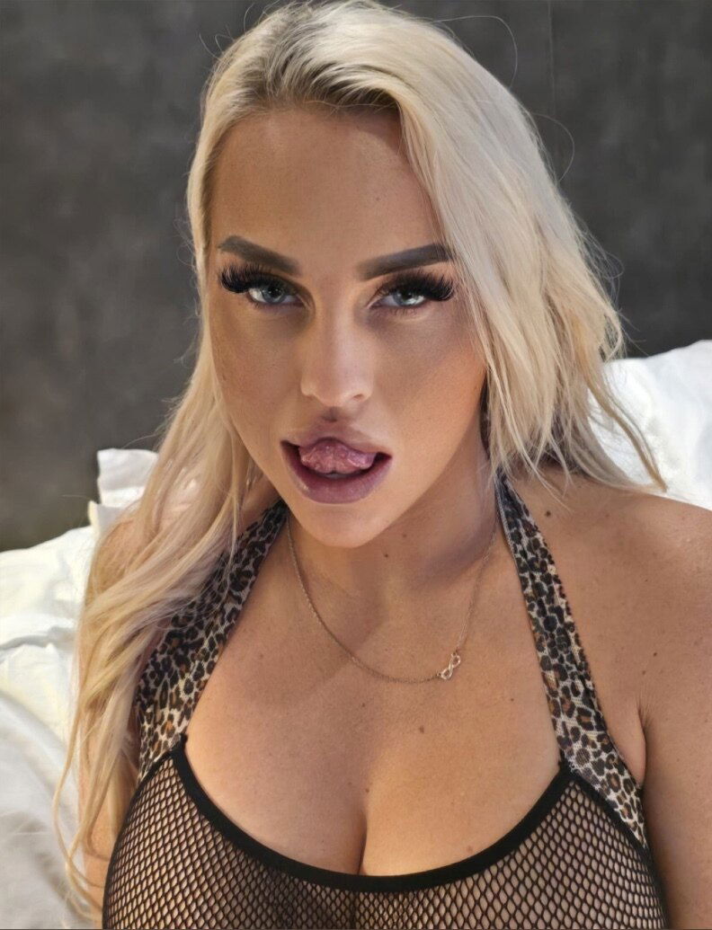 Hannah Ambrose photo