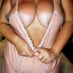 OnlyFans Laurel Lass's Sensational Photo Shoot