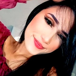 Alison from Colombia, 18