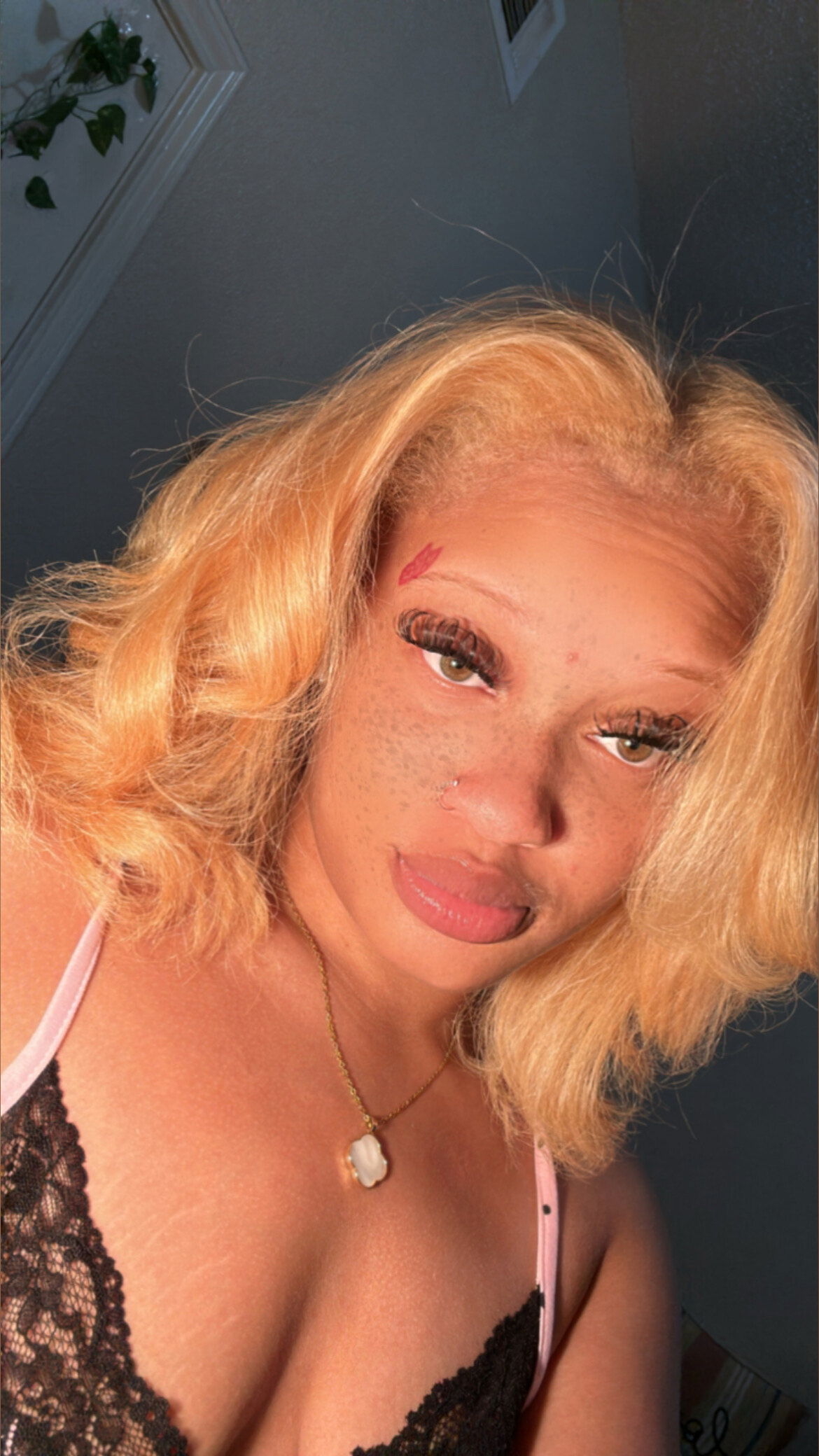 JUDY 👽💫🌸 photo