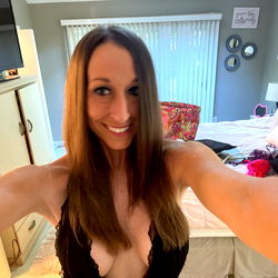 OnlyFans Model Ashleigh on Instagram