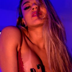 Alejandra Rojas Manrique on OnlyFans