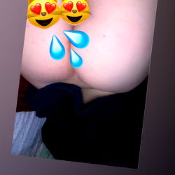 Daddy’s baby girl🖤 photo