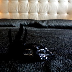 Vibrant Velvet Bed with a Twist: Alberto's Model Room