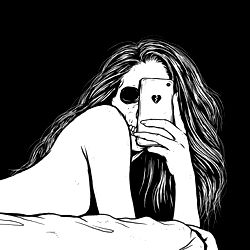 Melinoe Divine photo