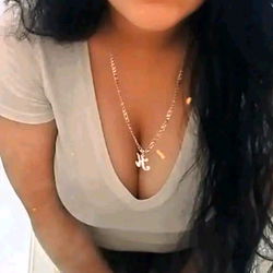 Ani Rizoo: Onlyfans Model Posing in Tank Top