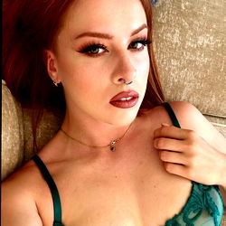 Alya Rossi - Exotic Emilia-Romagna Model