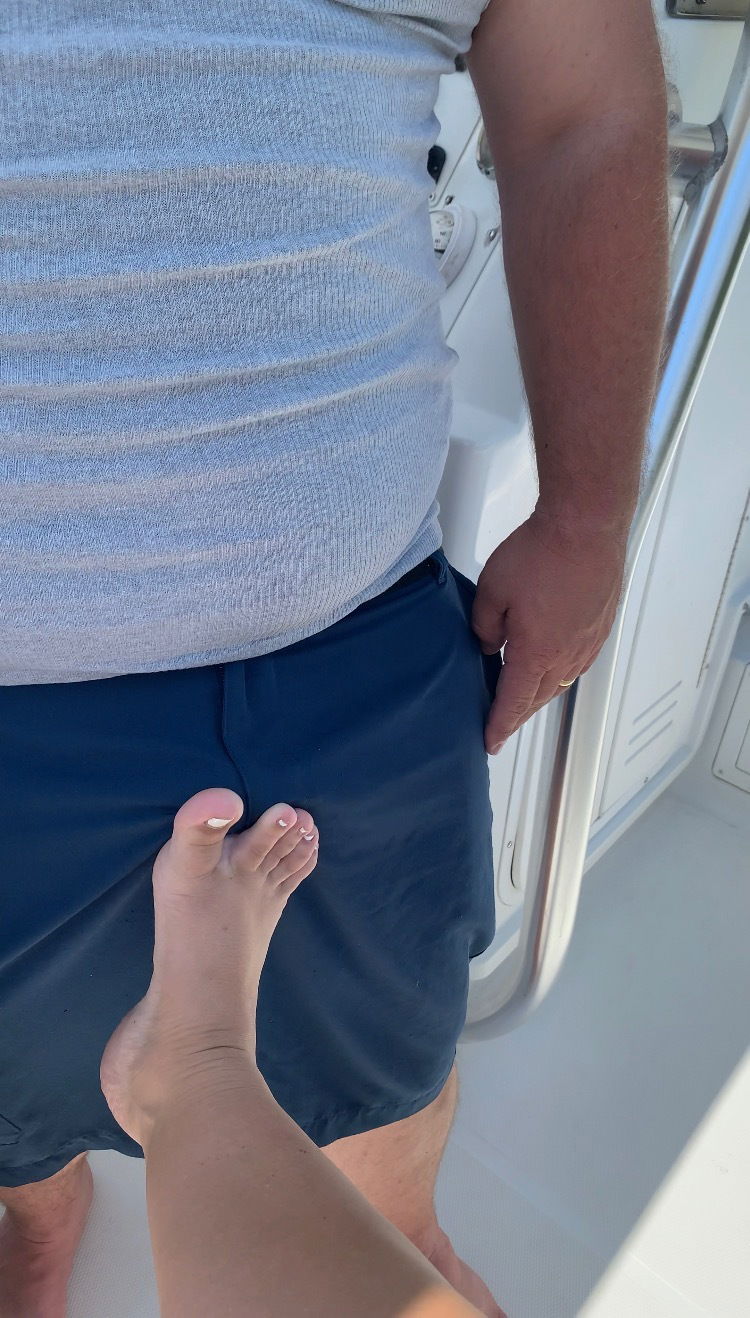 Str8🍆 Daddy stroking💦 photo