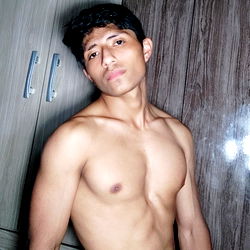 Felipe - Gym-Ready, Awaiting Fan