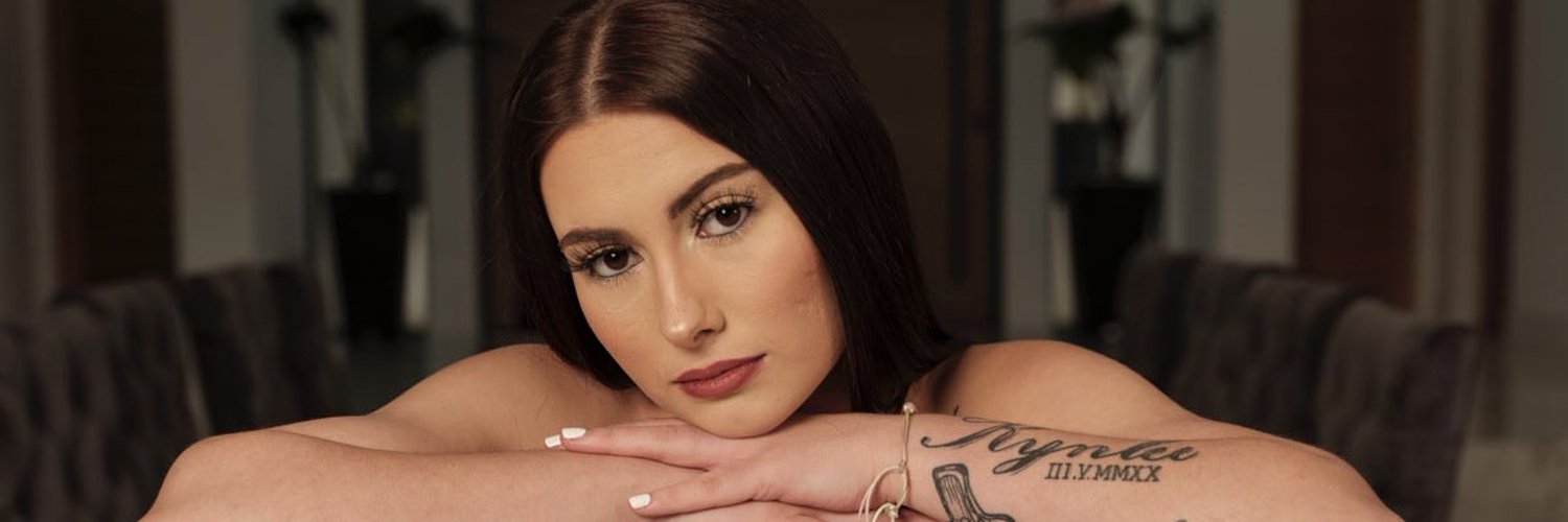 Nikki Starling photo