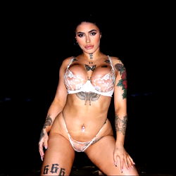 Valentina Valentine, Tasmanian OnlyFans Model