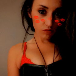 Amazing Allie, the Sensational Model from Kansas