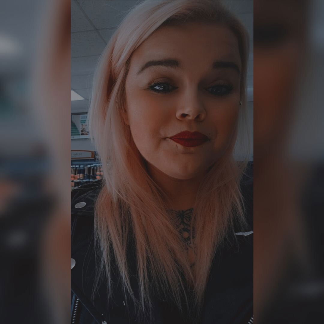 DaBlondeBombshellBby photo