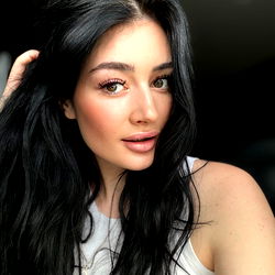 OnlyFans Model Elliana