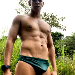 Andrés Hunter, Fitness Model from Colombia, Shooting Outdoors
