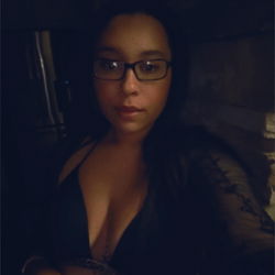 Model Asia, a captivating vision from South Carolina