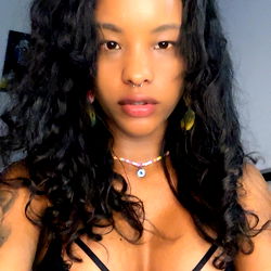 Induu, OnlyFans Model in Brazil