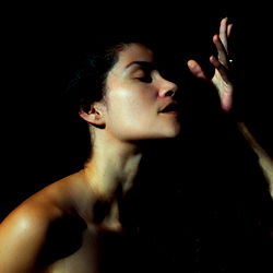 MariaDende: A Poignant Portrait of Beauty and Expression