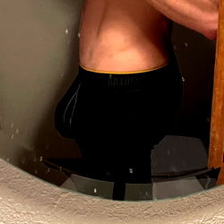 OnlyFans Model Sebastian Flex Showcases His Physique in a Bathroom Mirror