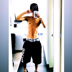 AndrésLF - Onlyfans Model from Colombia