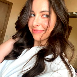 Candid Smile of ❤️Ally Breelsen in a Stylish Blouse