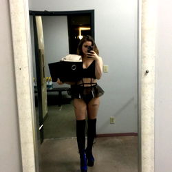 Leo Lilac, Canadian OnlyFans Model - Age: 25, Gender: Female