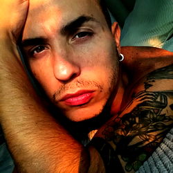 AlbertPons: A Model from Buenos Aires