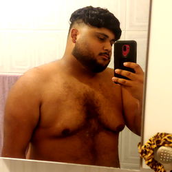 OnlyFans Model Moralex in Mirror Selfie