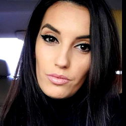 Andreea Ionescu photo