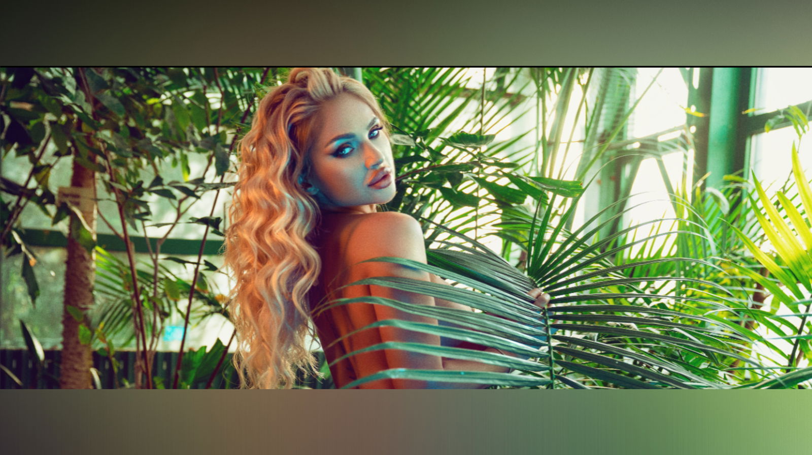 Vicky Duchess FREE photo