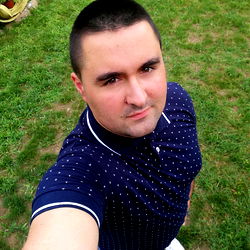 Aca Stanojevic Posing for Selfie