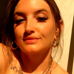 Candid Moment of OnlyFans Model K