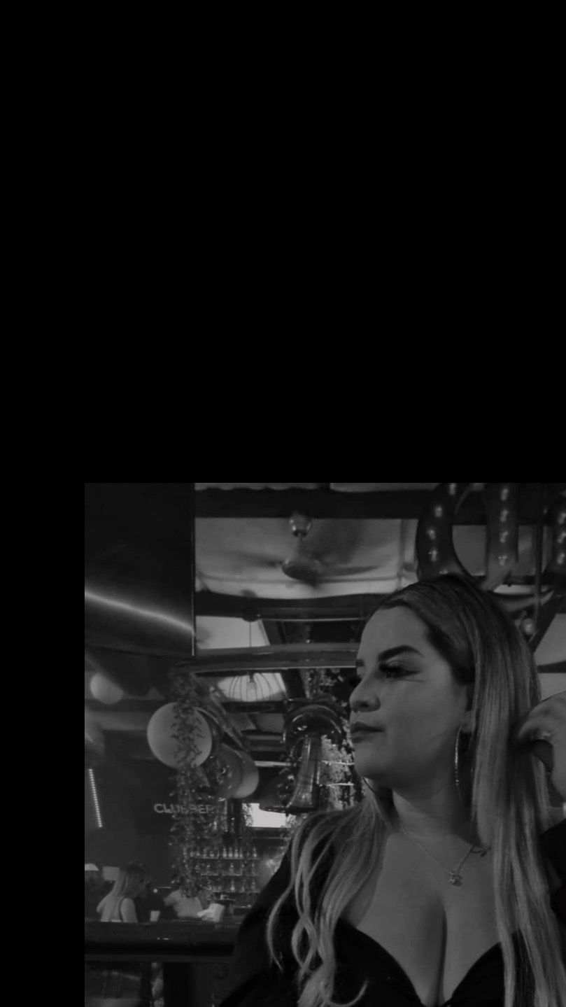 Alexandra Bernal photo