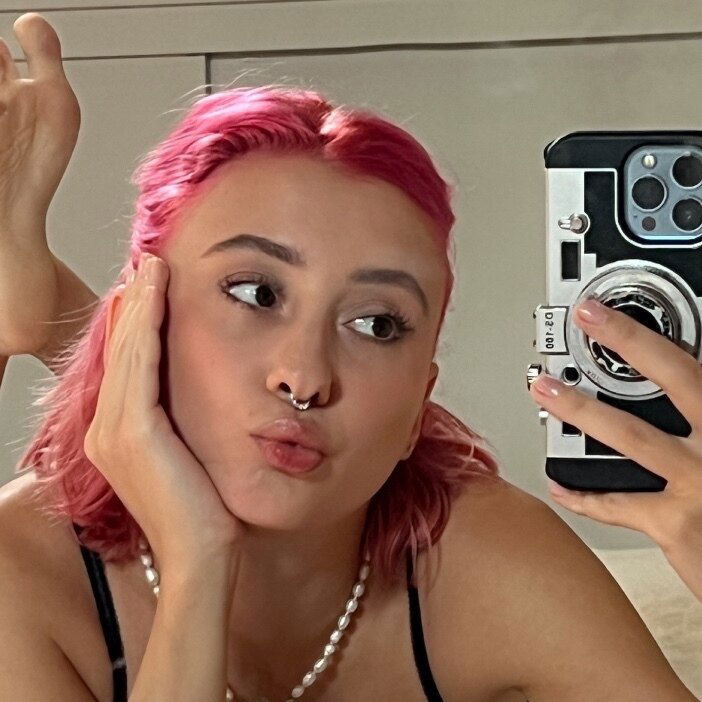 𝐋𝐢𝐥𝐚 photo