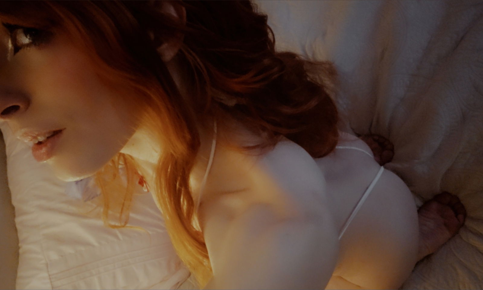 ♡ 𝓑𝓪𝓶𝓫𝓲 𝓥𝓪𝓵𝓮𝓷𝓽𝓲𝓷𝓮 ♡ photo