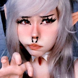 Stylish Female Gamer