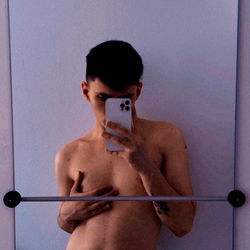 Onlyfans Model Ale's Fitness Routine