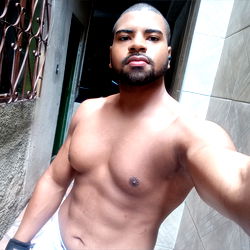 MineiroSafadex Sharing Fitness Journey on OnlyFans