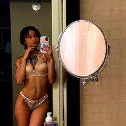 🖤Jenniffer🖤 photo