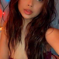 Aika C, OnlyFans Model, 28 Years