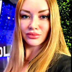 Alana, Social Media Influencer