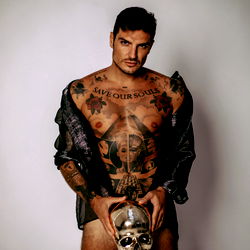Luigi Mario Favoloso in Skull Tattoo: An Erotic Model