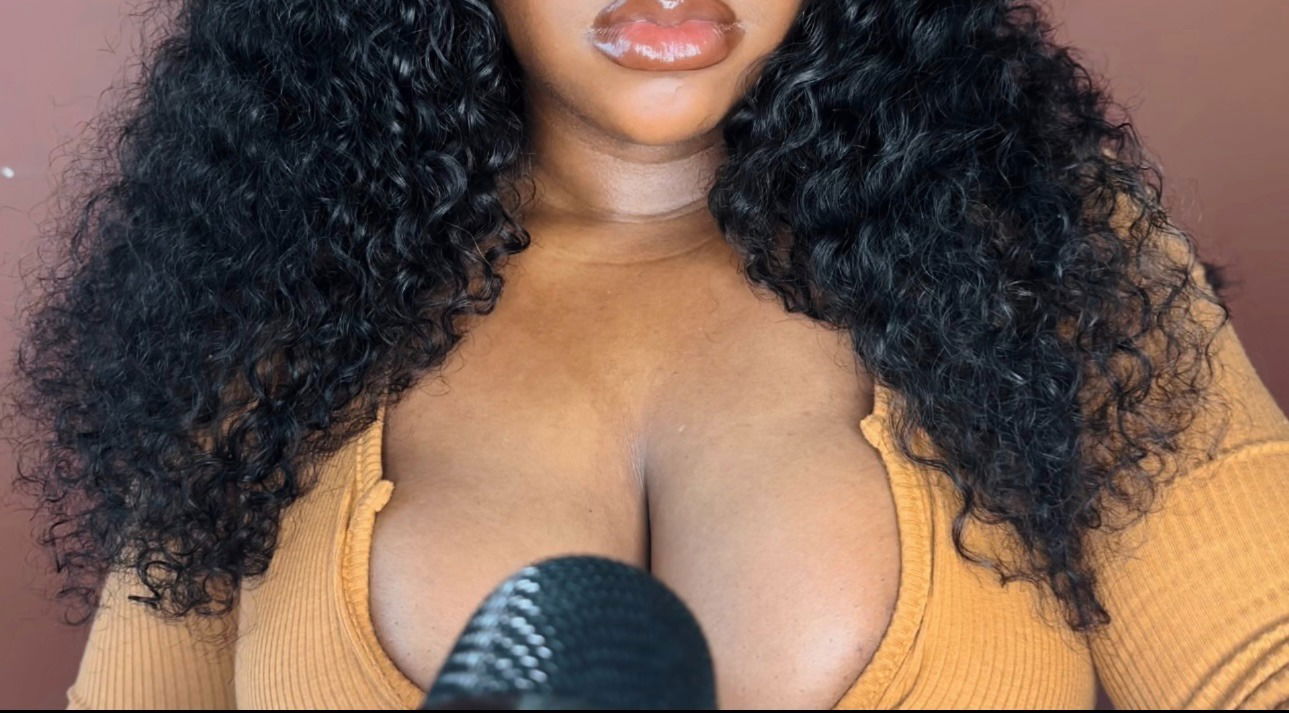 ASMR with Naomi photo